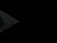 سيارة E5 الكهربائية الزرقاء