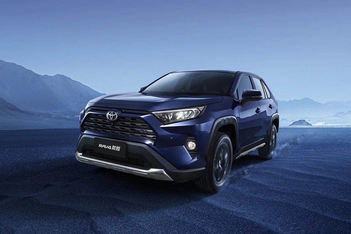 شاحنة RAV4 من طراز تويوتا البنزين 2.0L 2.5L محرك FWD AWD 5 مقعد