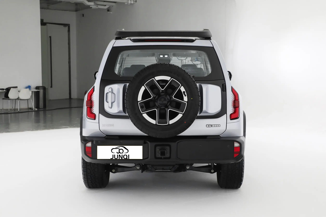 شنجان شينلان جي 318 SUV الكهربائية الهجينة 4WD Off Road EV Car مركبة طاقة جديدة