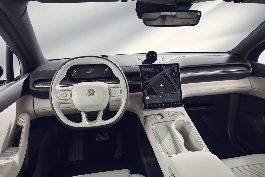 تجربة أداء لا مثيل له مع NIO ES6 الكهربائية كروس اوفر SUV التكنولوجيا المتقدمة في أطراف أصابعك