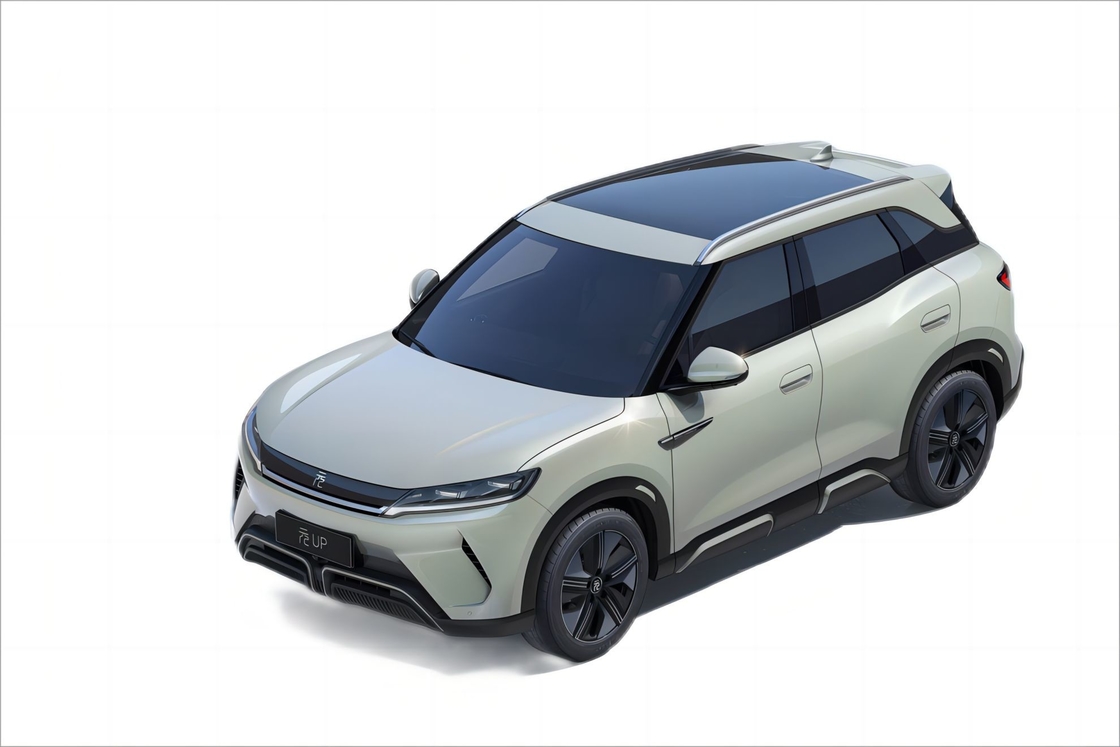 BYD Yuan UP معالج متقدم وشاشة عالية الدقة لأداء متفوق