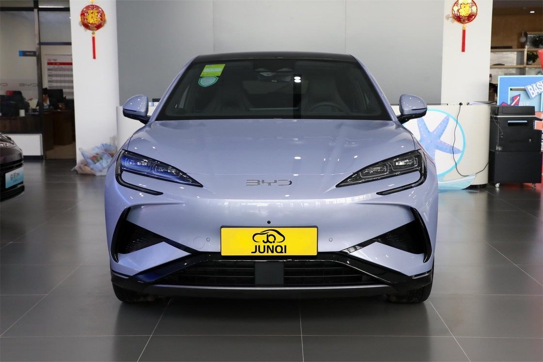 سيارة كهربائية BYD متوسطة الحجم 268 حصان BYD Sea Lion 07 SUV كهربائية نقية