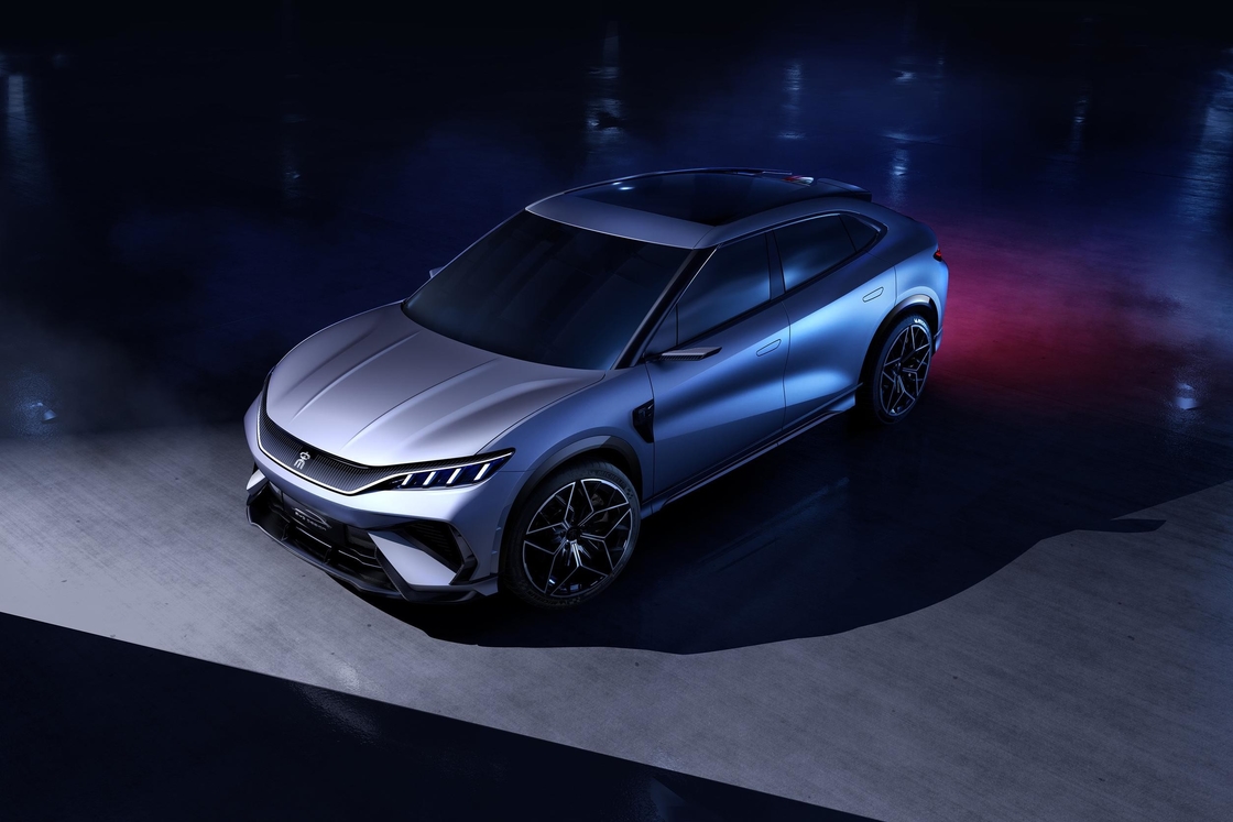 جميع عجلات القيادة BYD سونغ L سيارة كهربائية 600 كم المدى 4 باب 5 مقعد SUV