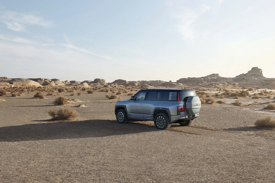 سيارات جيب كهربائية 4X4 سيارة بي واي دي يانغ وانغ U8