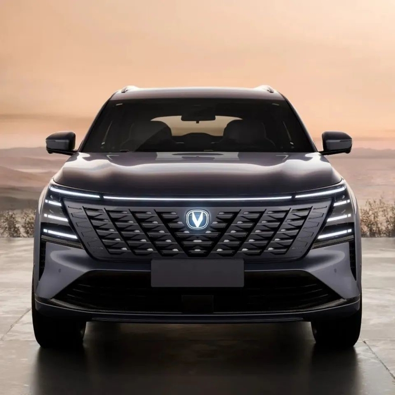 البنزين Changan CS75 Plus السيارة 10 - 15km/L كفاءة استهلاك الوقود 200km/h السرعة القصوى
