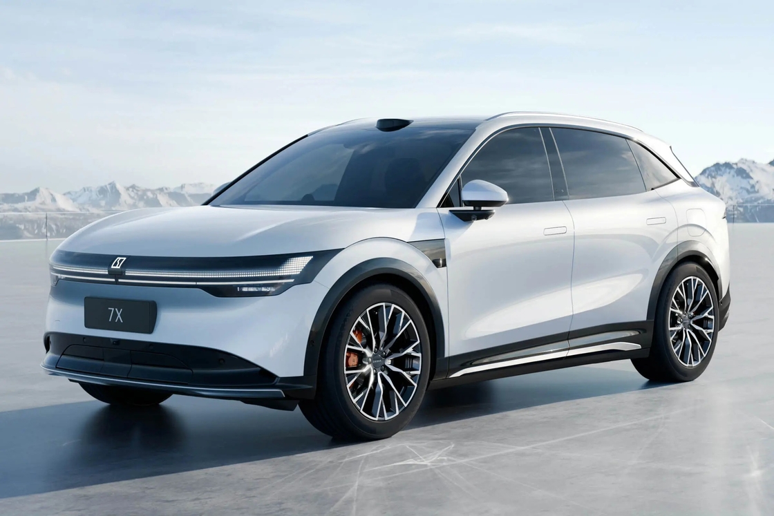 زيكر 7x 2024 2025 4WD SUV الكهربائي النقي الطويل المدى 210km/h السرعة العالية LHD النموذج الجديد زيكر 7X سيارة الطاقة الجديدة