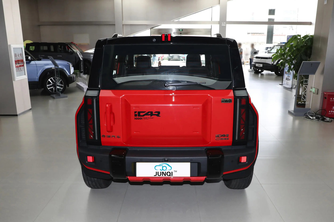 2024 Chery Icar03 SUV الكهربائية الوصول الجديد الكهرباء الكهربائية الكفاءة في استخدام الطاقة مع 501km المدى و عجلة القيادة متعددة الوظائف
