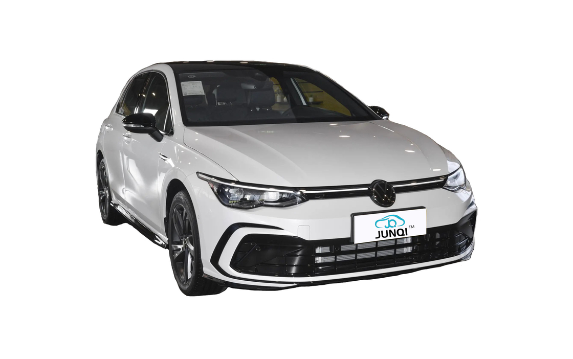فولكسفاجن جولف 280 TSI DSG R-Line لتر غازين سيارة هاتش بيك 2024 فولكسفاجن جولف 1.4T سيارة جديدة تمامًا سيارة صغيرة