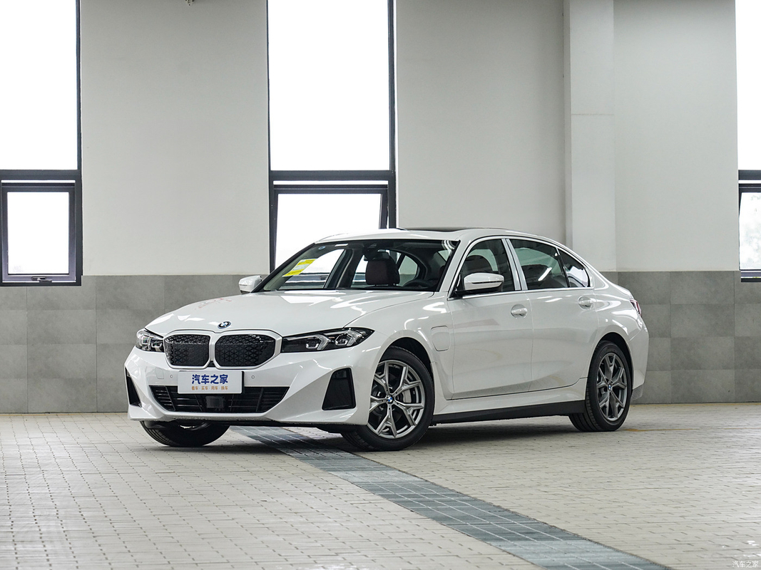 BMWi3 سيارة كهربائية 2024 سيارات طاقة جديدة نقية ذات 5 مقاعد سيارات سيدان مع بطارية EV طويلة المدى سيارة E مركبة