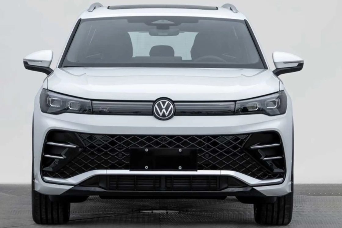 سيارة فولكس فاجن للبنزين تيغوان L 2024 نموذج ممتاز 300TSI 2WD Longteng Edition حجم كبير وجو قوي