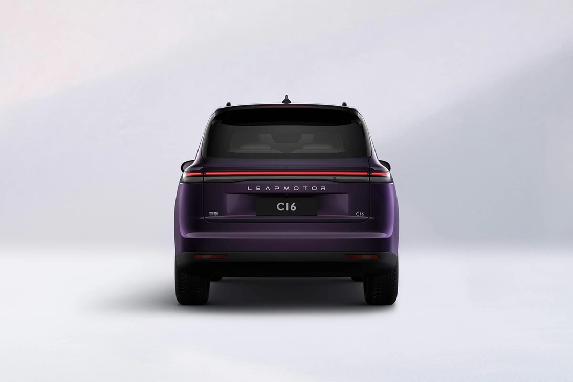 أفضل قيمة مركبات الطاقة الجديدة 2024 Leapmotor C16 SUV الكهربائية الصينية الذكية EV مع الأداء العالي جاهزة للشحن