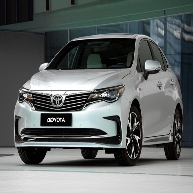 كفاءة استهلاك الوقود 30 Mpg و 1000-1600CC محرك السيارة شركة تويوتا للسيارات للأداء